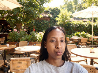 AuroraKissy - Hallo Leute! Ich freue mich sehr, hier bei euch zu sein! Ich halte mich für ein nettes Mädchen